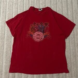 VTG 2008 Beatles Lonely Hearts Club Band t-shirt size M retro music party